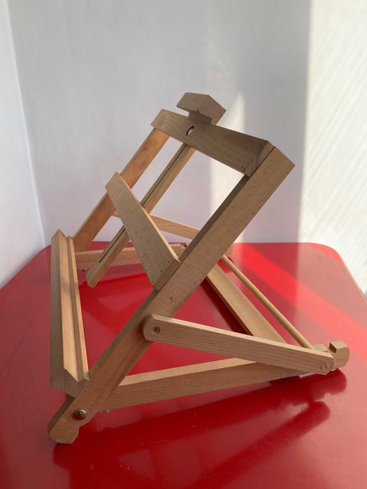 Настільний мольберт м19