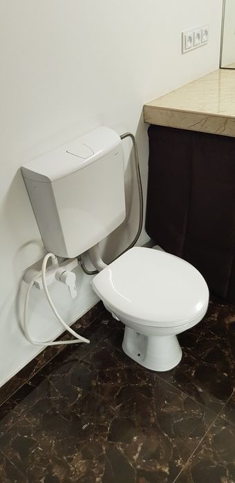 Двокімнатна квартира-лофт в центрі міста з видом на гай