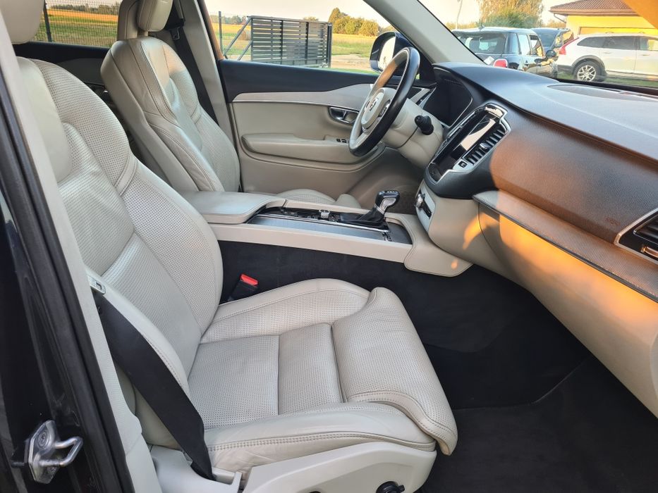 Volvo XC90 D5 AWD INSCRIPTION 7 Miejsc