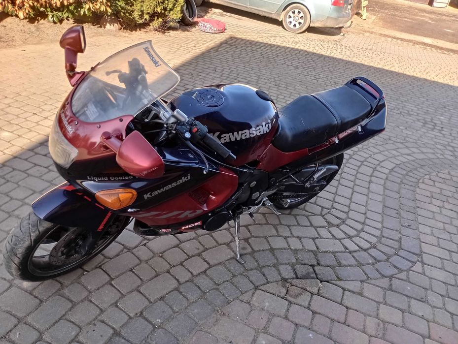 motocykl kawasaki zzr400