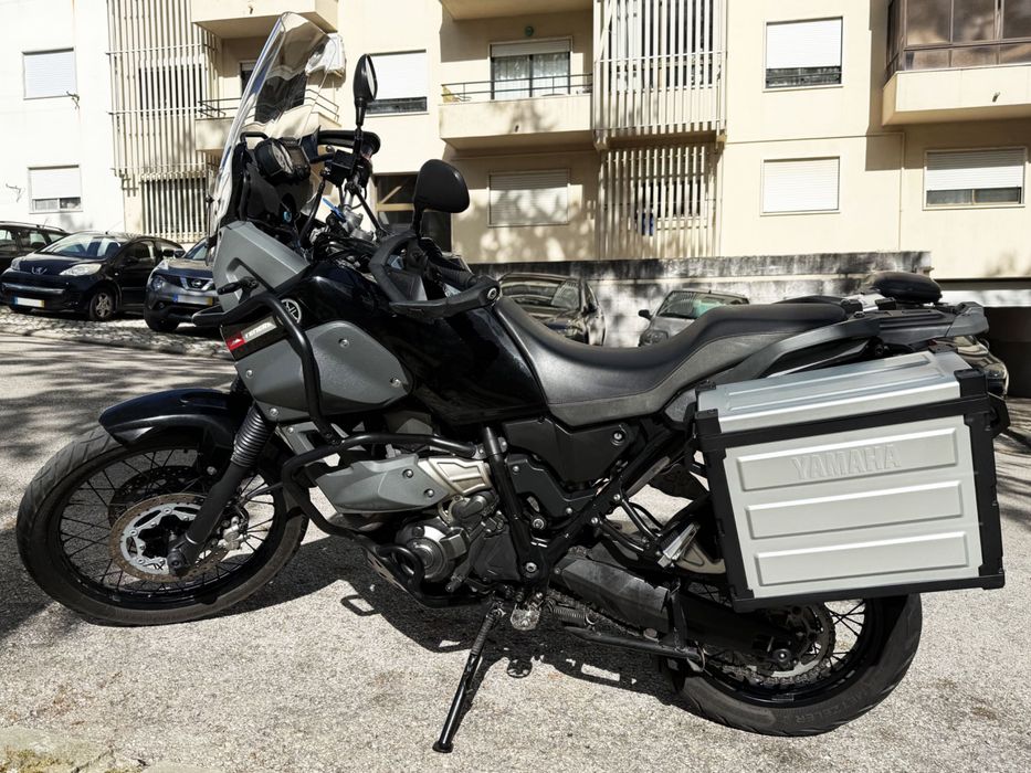 Yamaha XT660Z Ténéré com setup completo de viagem e muitos extras