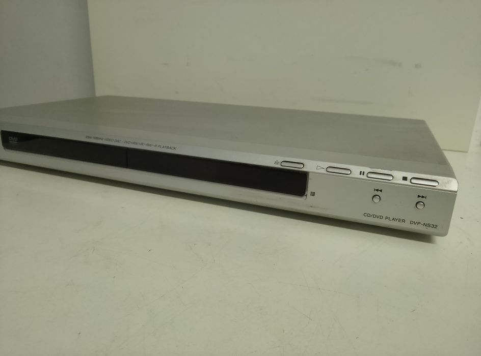 Odtwarzacz DVD Sony dvp-ns32