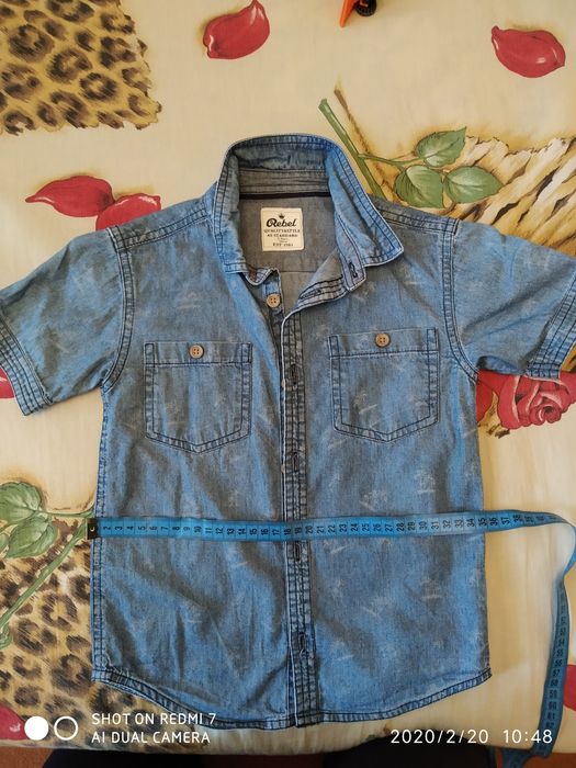 Джинсовая рубашка