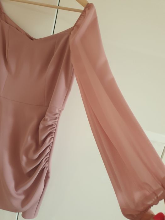 Sukienka  wizytowa  elegancka 40
