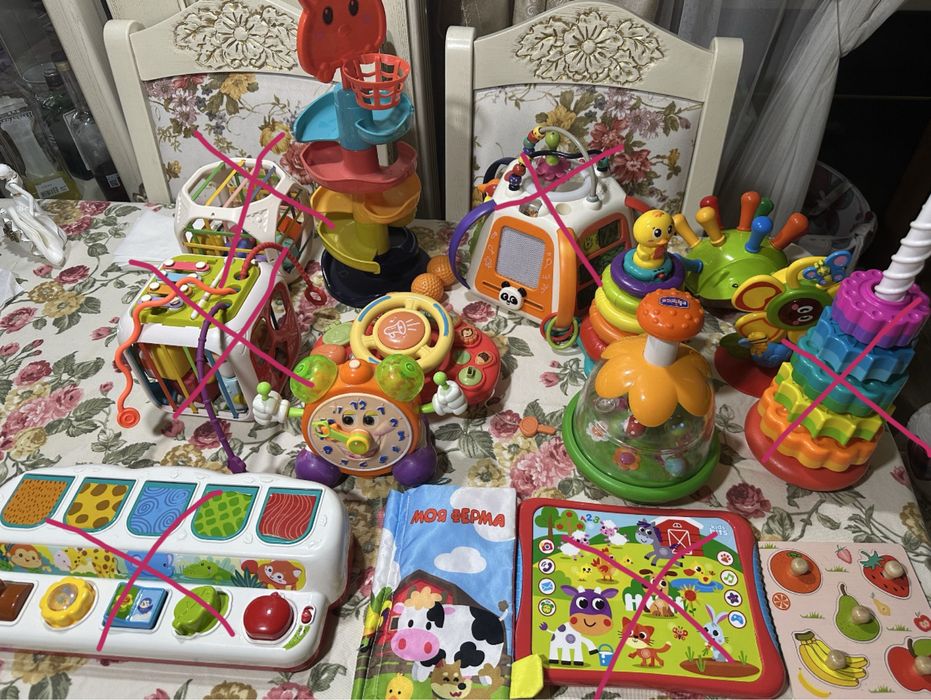 Розвиваючі іграшки,chicco піраміда,юла