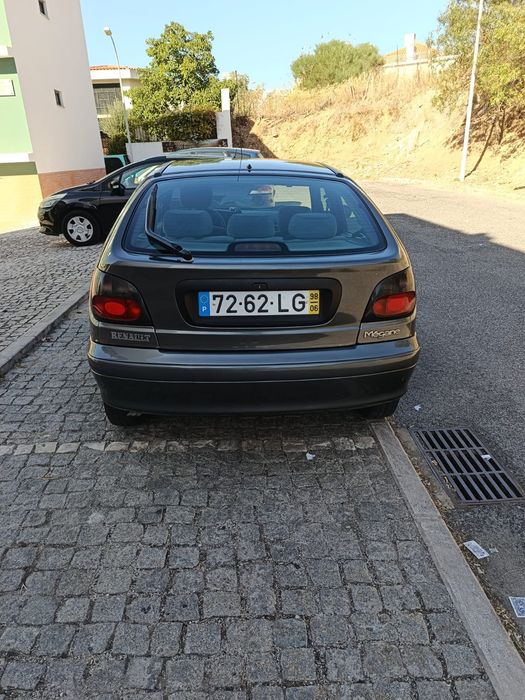 Renault Megane 1.4 RT com 92000 klms