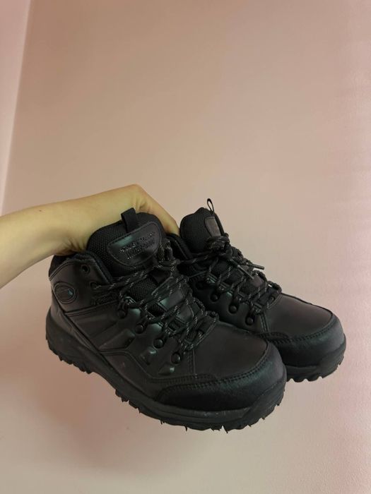 Черевики Skechers Skech-Tex Waterproof 37 
Зимові черевики чорн