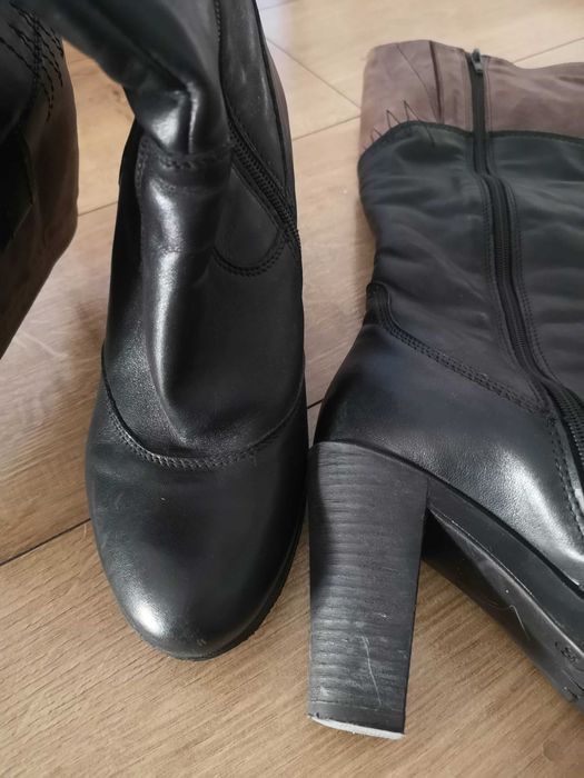 Skórzane kozaki na obcasie