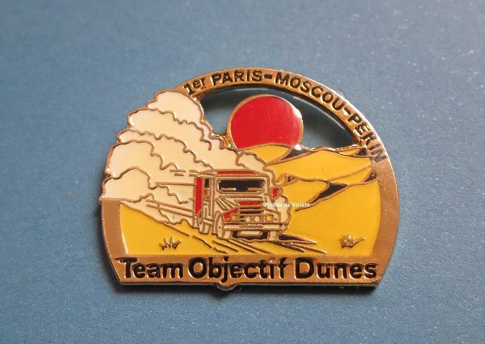 Pin UMM Alter 4x4 jipe 1.º Paris Moscovo Pequim prova todo o terreno