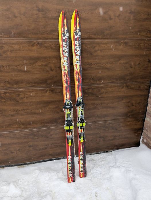 Гірські лижі Hagan Tour Alpes і  Blizzard