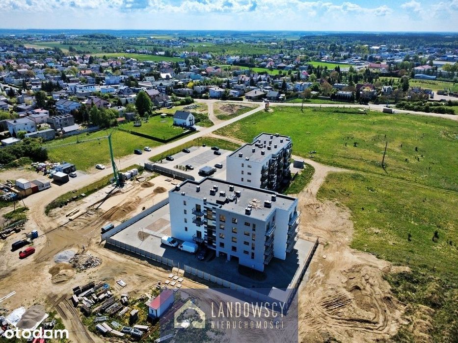 Duże, 2-pokojowe mieszkanie z balkonem | Como Park