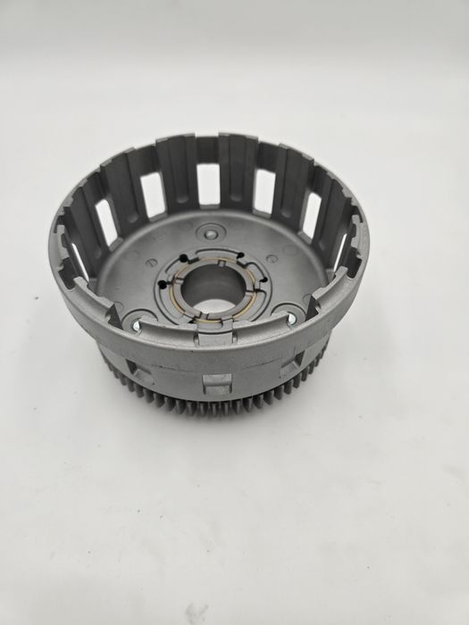 APRILIA RSV4 1000 Kosz sprzęgłowy