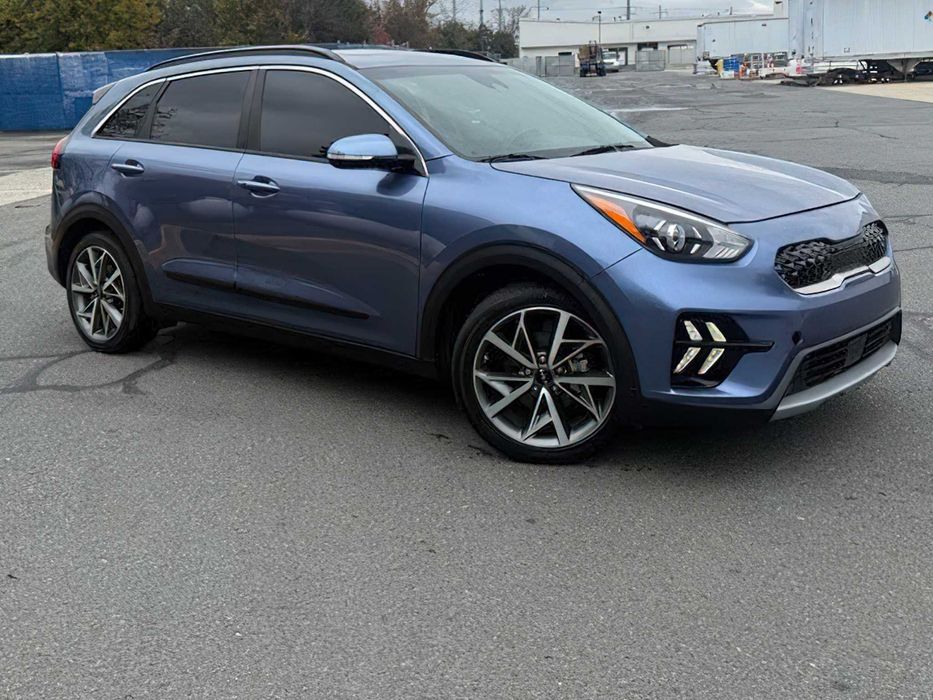 Kia Niro      2022