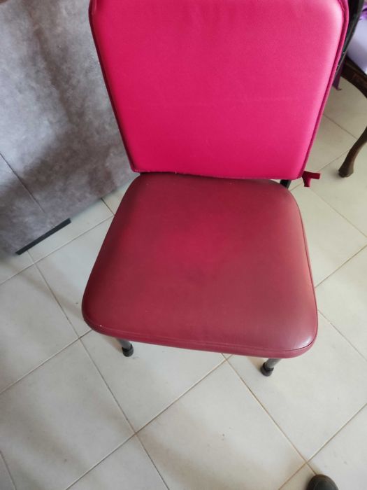 Mesa Jantar 2,5m comprimento por 0,90 m largura mais 10 cadeiras