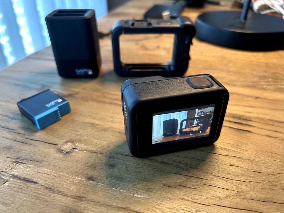 GoPro Hero8 Black + MediaMod + 2Baterias + Acessórios