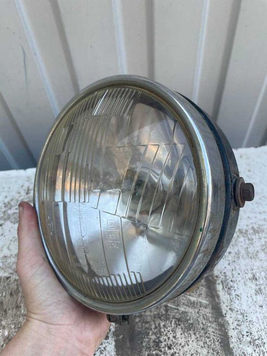 Продам фару от мт10