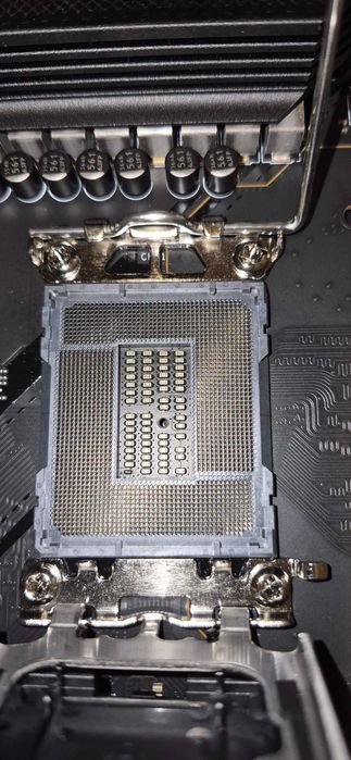Материнська плата MSI MPG Z790 CARBON WIFI  LGA1700