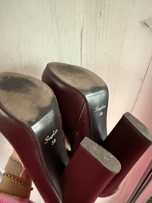 Ботинки 37 розмір