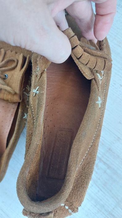 Buty chłopięce r. 34(21-21,5cm) Skórzane mokasyny plus klapki/crocsy