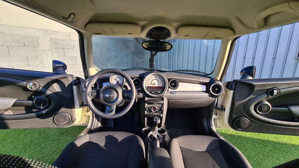 MINI 3 Portas One D64966008112129124
