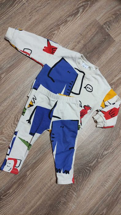 Продам костюм Zara