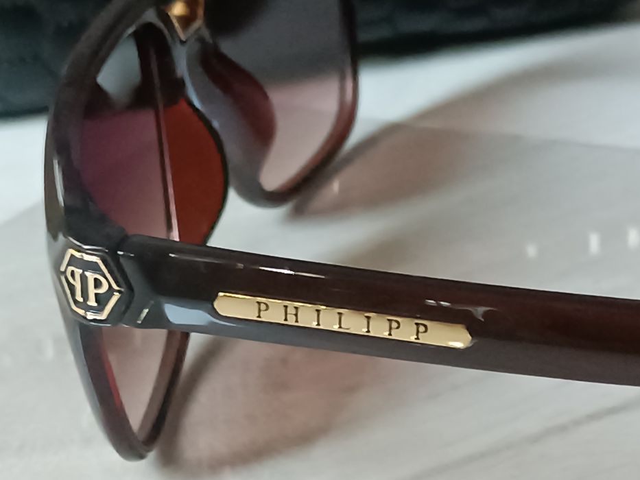 Брендові  окуляри  Phillip Plein