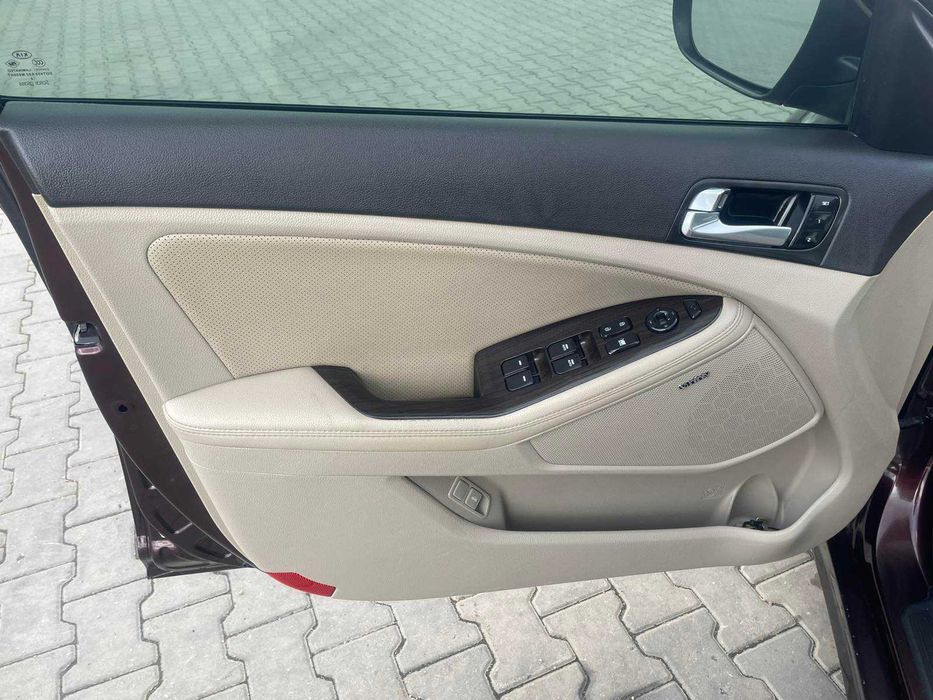 Kia Optima 2014 продам срочно