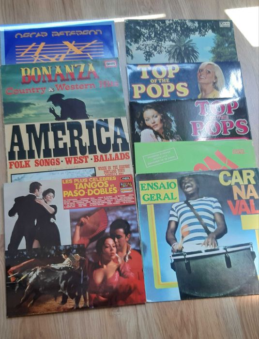 Conjunto 26 vinis antigos variados