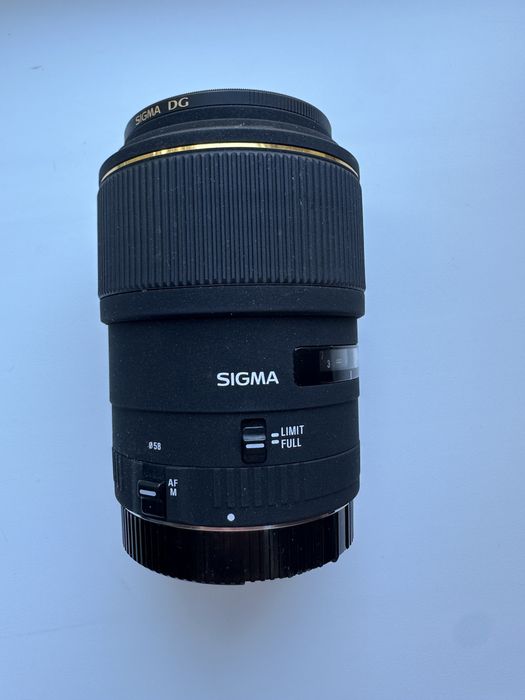 Об'єктив EX SIGMA 105mm F2.8 DG MACRO для Pentax