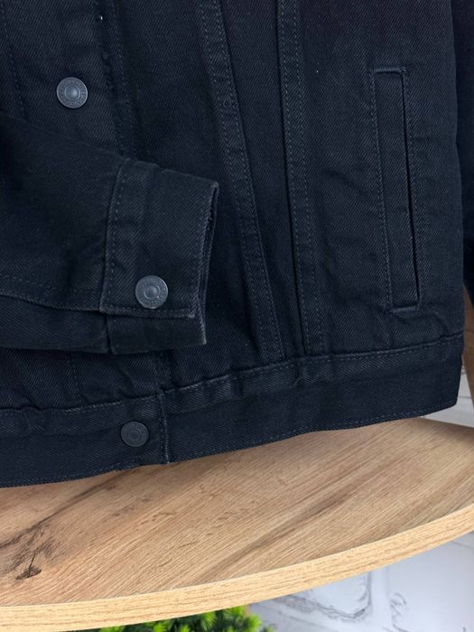 Жіноча шерпа Levis утеплена джинсовка чорна левайс S