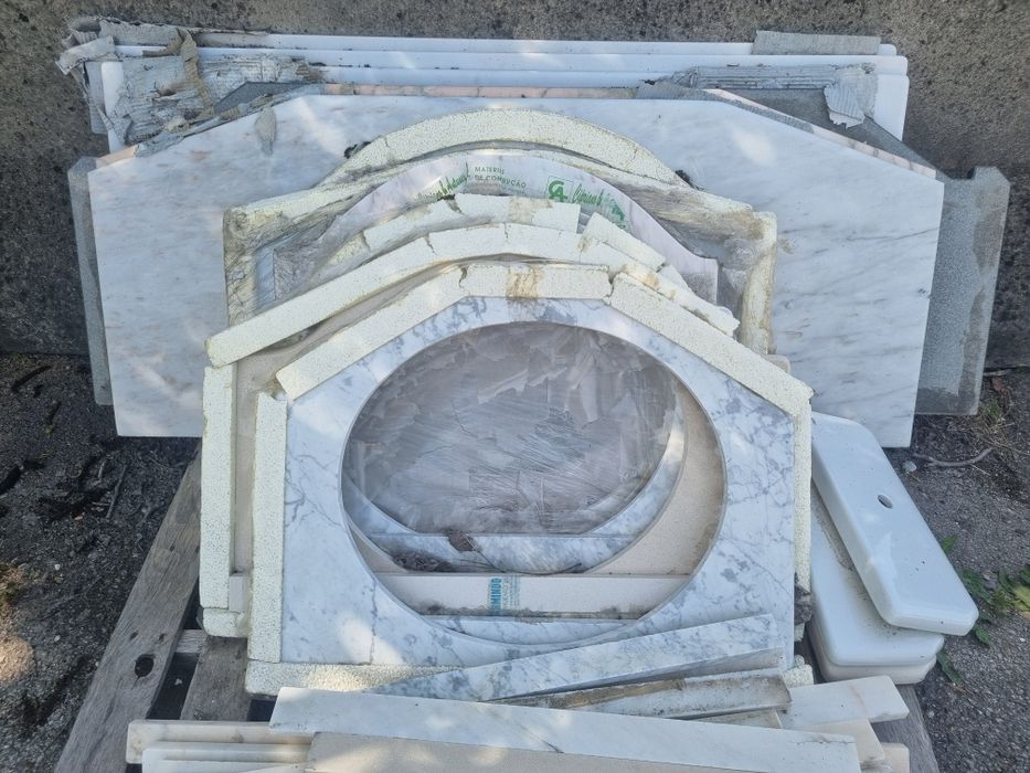 Pedras para móveis casa de banho
