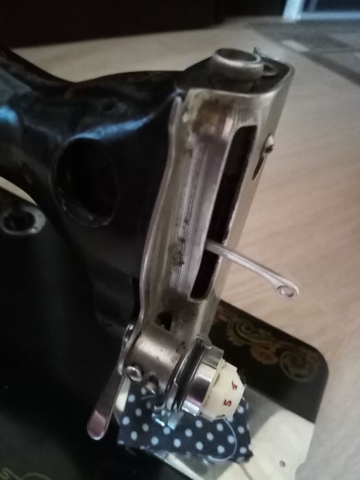 Швейна машинка, в гарному робочому стані.