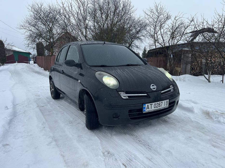 Нісан мікра на Автоматі!
