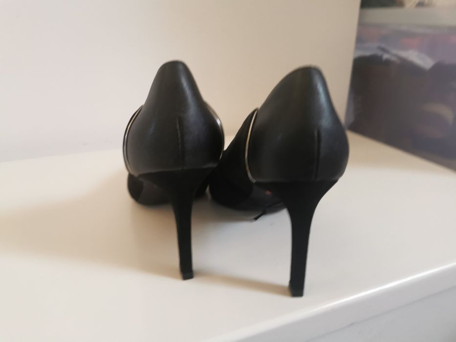 Czarne czółenka nowe 38 Promod