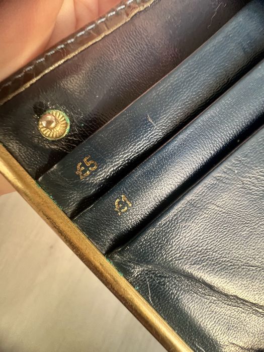 Гаманець із натуральної шкіри страусу темно-зелений, Made in England