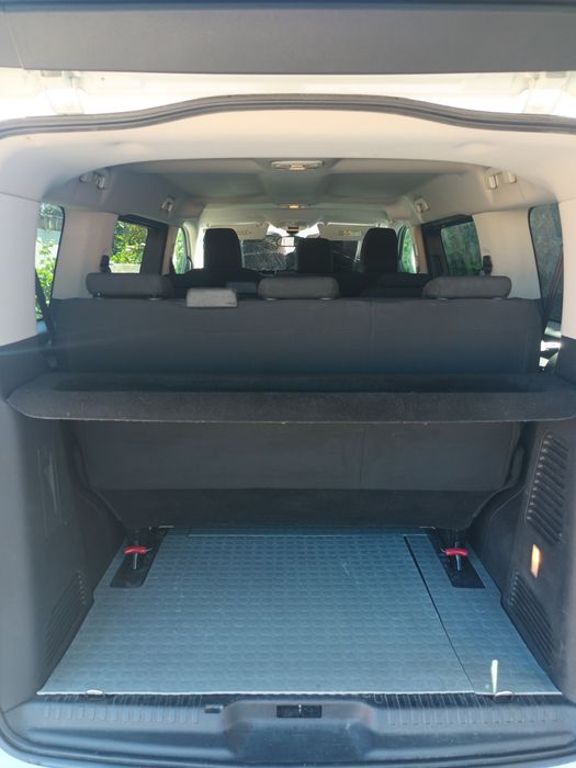 Citroën SpaceTourer 9 lugares