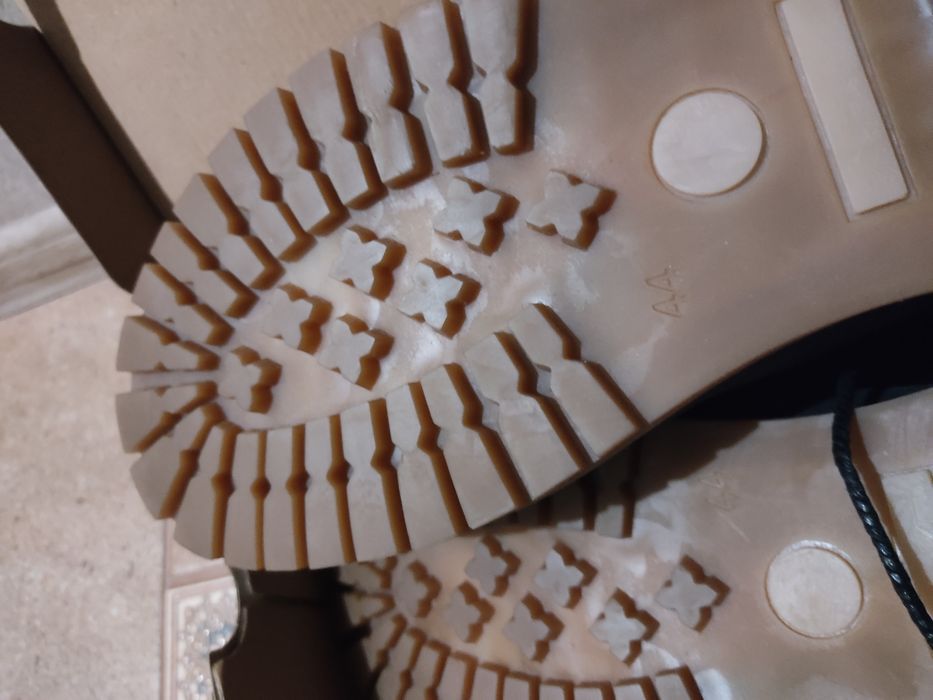 Чоловічі зимові ботинки