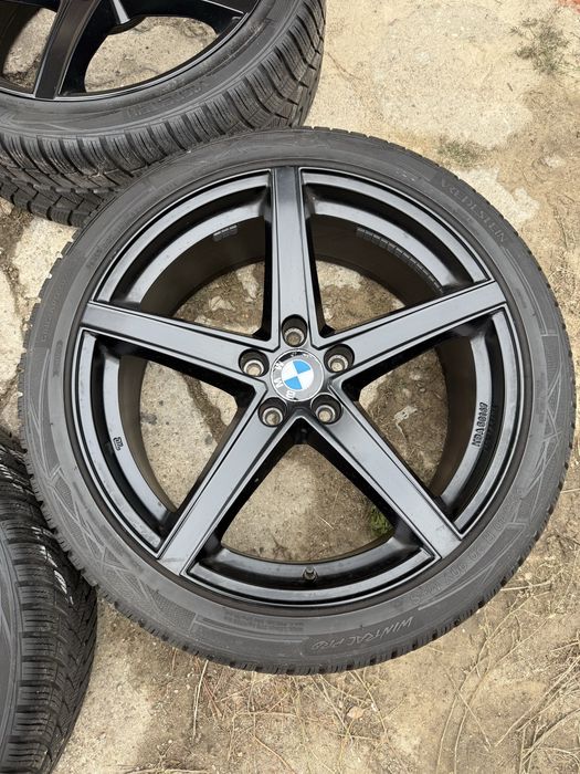 Komplet kół zimowych 5x120 Bmw 245/40/20 Vredestein