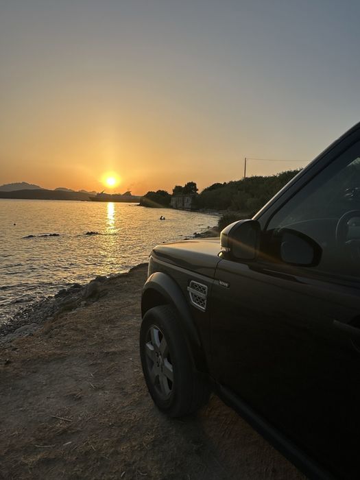Land Rover Discovery 4