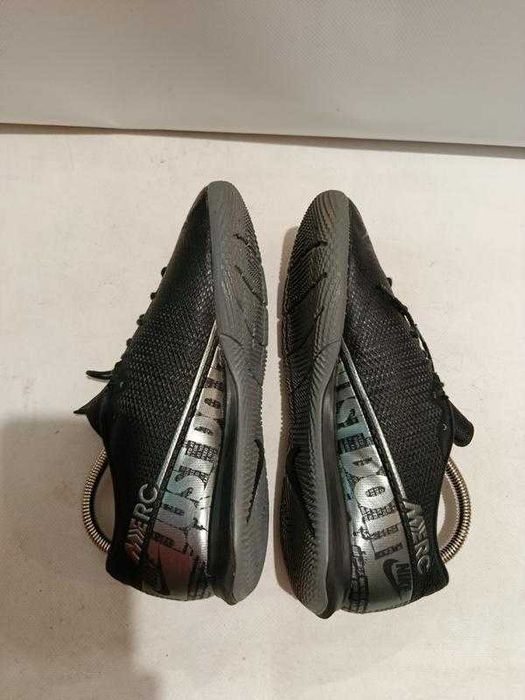 Футзалки Nike Mercurial vapor 13 club ic AT7997-001