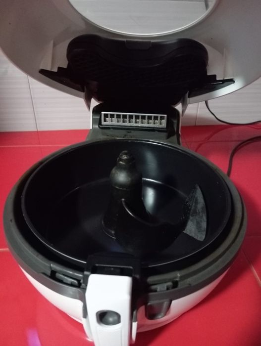 Fritadeira tefal air fryer