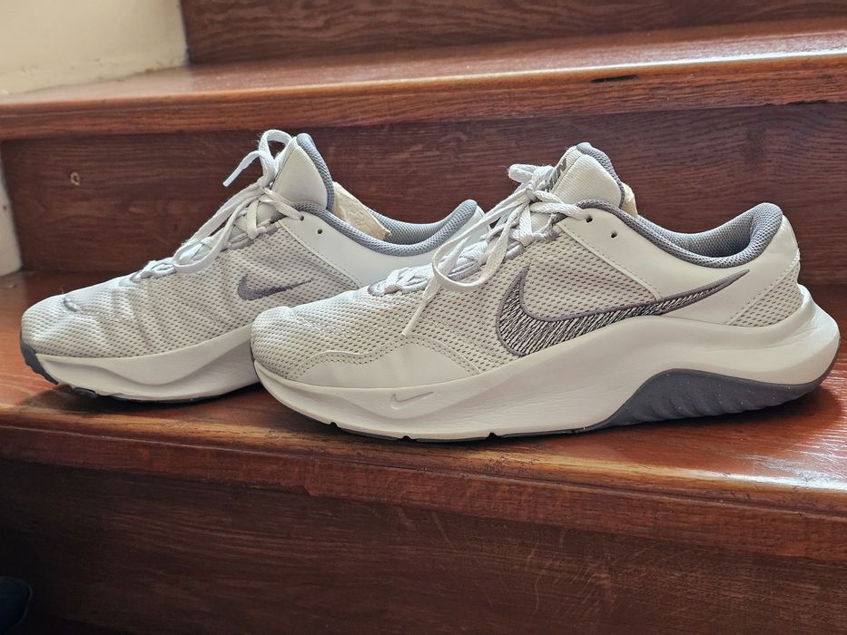 111Ayane 出品 nike legend essential 3 - купити чоловіче взуття - Ціна на OLX.ua