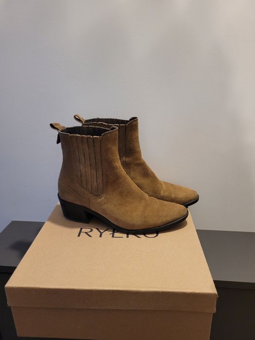 Ryłko sztyblety kowbojki skóra 37