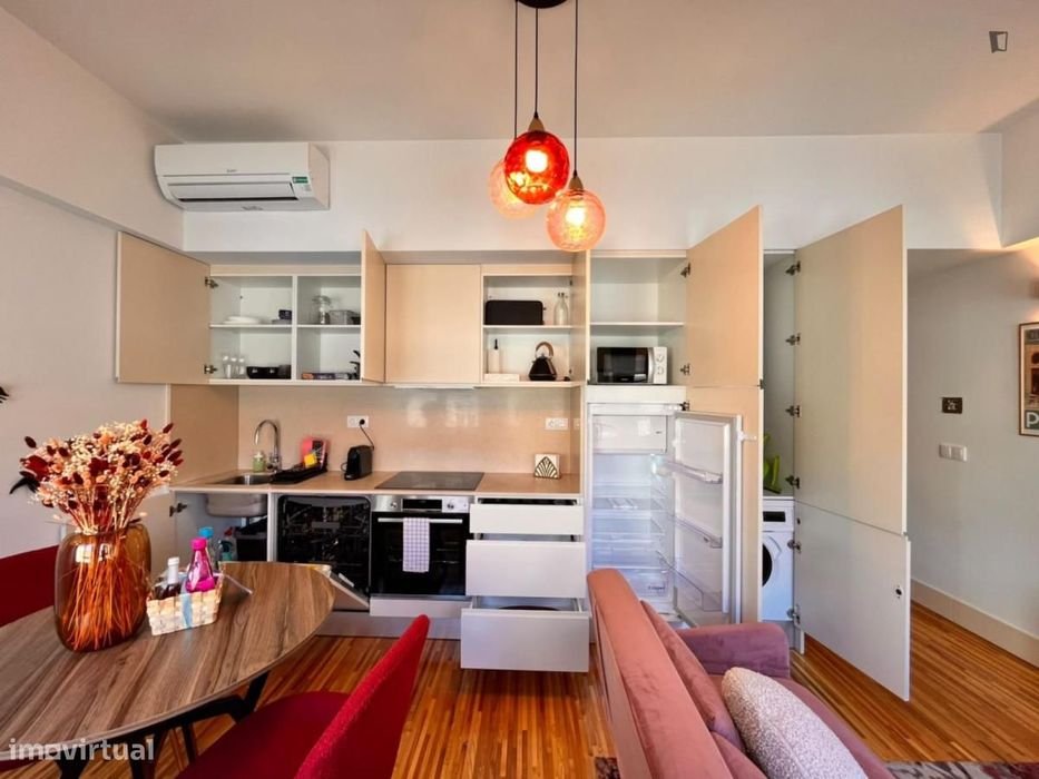 Apartamento com 1 quartos - localizado em Santo Ildefonso Porto