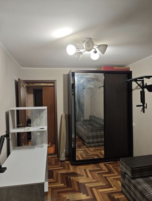 Продажа 2ой квартиры в Александровском р-не