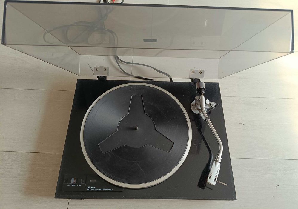 Zestaw gramofonów 5 sztuk - Sansui, Philips, Telefunken, Lenco, Simply Black