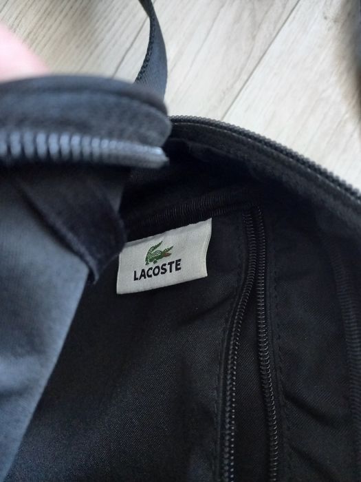 Продам сумку Lacoste