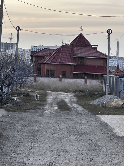 Участок  в  Лесках