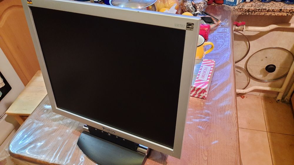 View Soniic VA 702-2