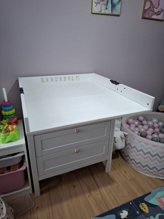 Komoda z przewijakiem + szafa Ikea Sundvik